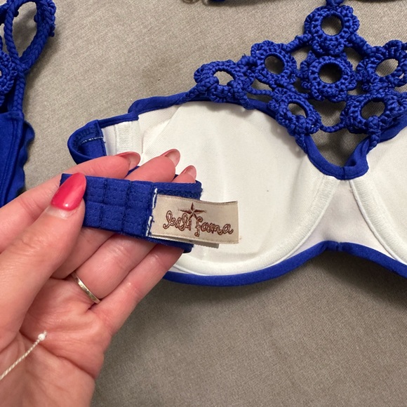 Luli Fama Set - Picture 4 of 9